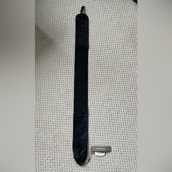 Sandwich_ knotted leather belt size small. Black leather/stretch. New w/tags. - Picture 8 of 9